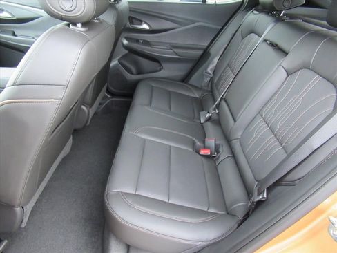 New 2025 Buick Envista Avenir image 27