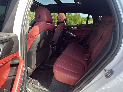 Used 2022 BMW X6 xDrive40i w/ Executive Package AWD/4WD image 22
