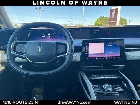 Certified 2024 Lincoln Nautilus Premier AWD/4WD image 21