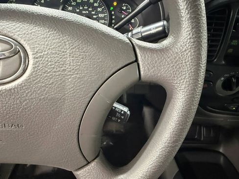 Used 2005 Toyota Tundra SR5 AWD/4WD image 14