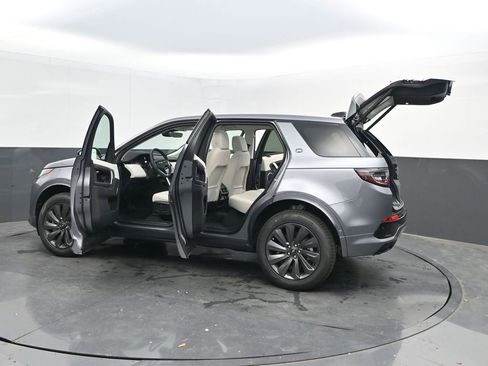 New 2025 Land Rover Discovery Sport S AWD/4WD image 40