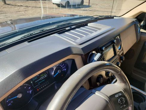 Used 2011 Ford F250 Lariat w/ Lariat Ultimate Pkg image 25