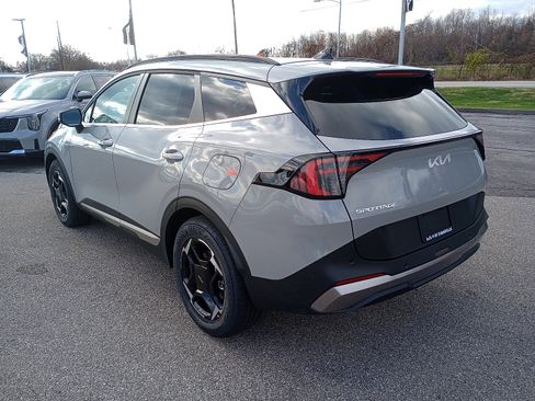 New 2026 Kia Sportage EX image 5