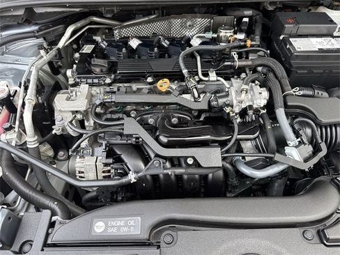 Used 2024 Toyota Corolla LE image 31