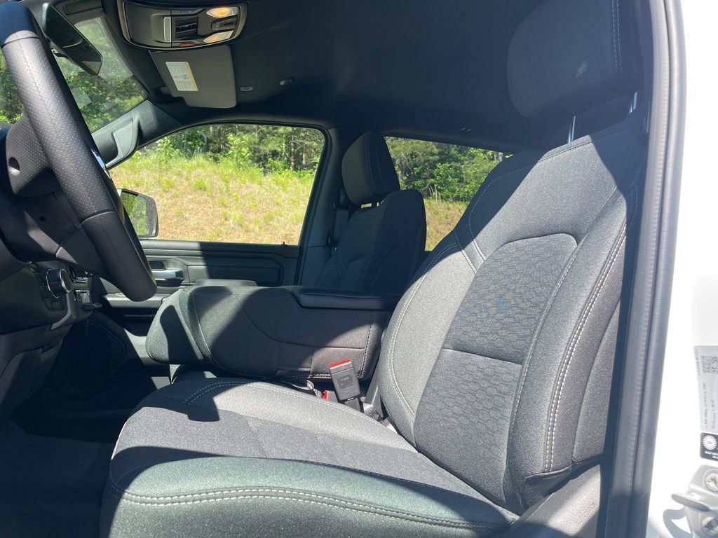 New 2026 RAM 1500 Warlock AWD/4WD image 12