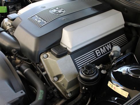 Used 2003 BMW Z8 image 48