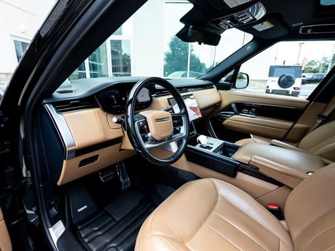 Used 2024 Land Rover Range Rover Long Wheelbase Autobiography AWD/4WD image 21