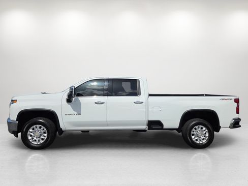Used 2022 Chevrolet Silverado 2500 LTZ AWD/4WD image 8