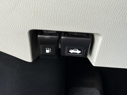 Used 2021 MAZDA CX-9 Signature image 46