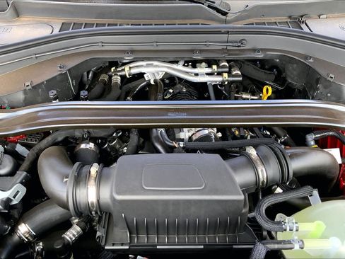 New 2026 Lincoln Aviator Reserve AWD/4WD image 17