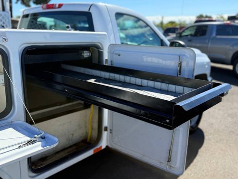 Used 2013 Chevrolet Silverado 2500 W/T AWD/4WD image 17