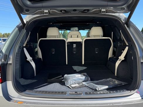 New 2026 Genesis GV80 3.5T Prestige image 16