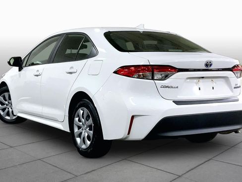 Used 2024 Toyota Corolla LE FWD image 12