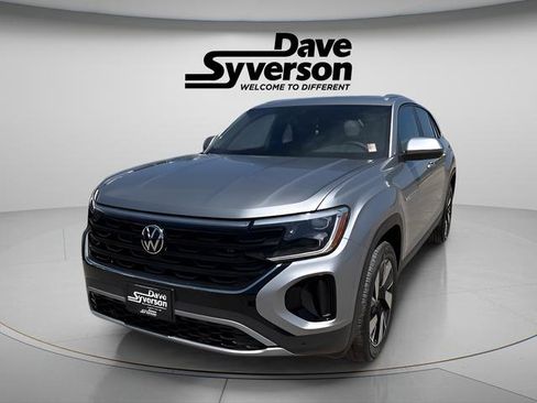 New 2025 Volkswagen Atlas Cross Sport SE image 1