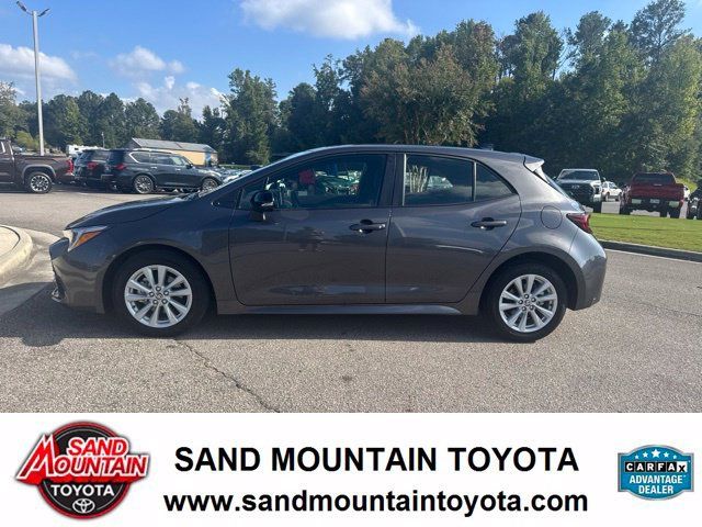 Used 2026 Toyota Corolla SE FWD image 5