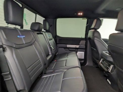 New 2025 Ford F350 Platinum w/ FX4 Off-Road Package image 37
