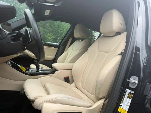 Used 2019 BMW X3 xDrive30i w/ Convenience Package AWD/4WD image 11