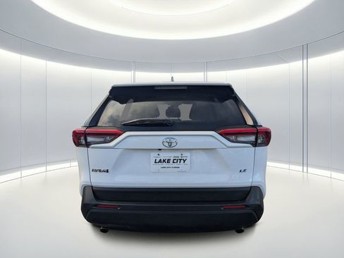 Used 2025 Toyota RAV4 LE image 4