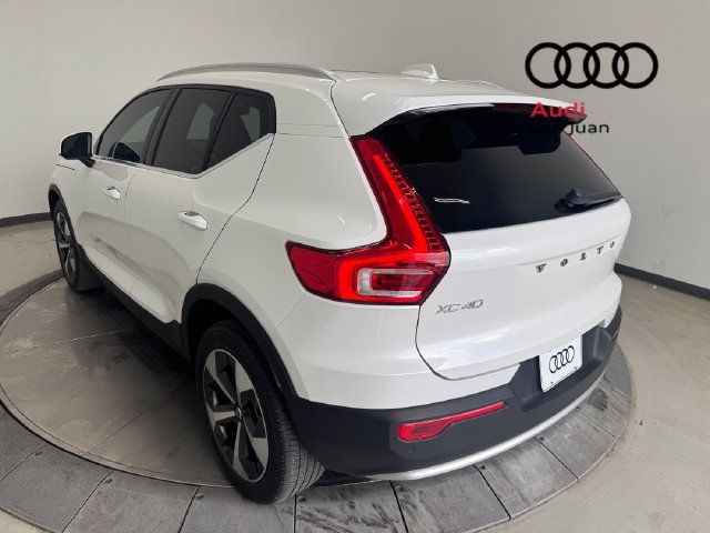 Used 2023 Volvo XC40 B5 Plus w/ Driver Assist Package AWD/4WD image 35
