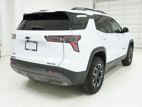 New 2026 Chevrolet Equinox ACTIV w/ Convenience Package III image 5