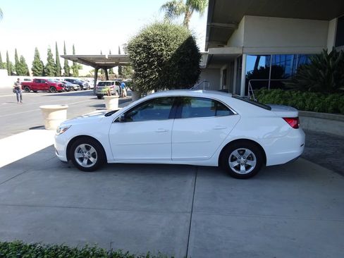 Certified 2015 Chevrolet Malibu LS FWD image 5