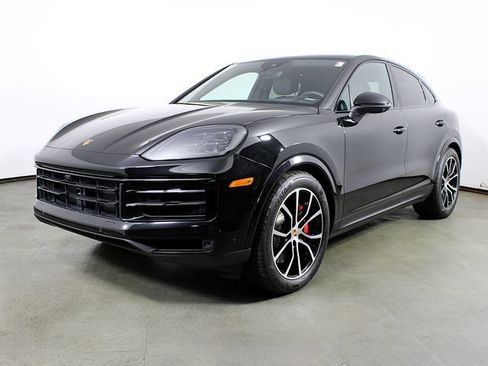 Certified 2026 Porsche Cayenne S AWD/4WD image 1
