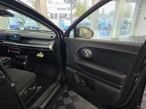 New 2026 Hyundai Ioniq 9 SE image 40