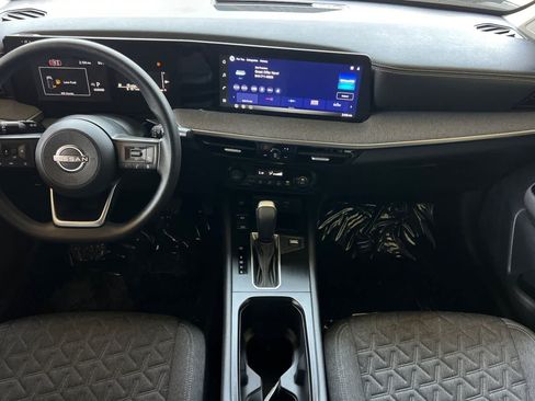 Certified 2026 Nissan Kicks SV FWD image 4