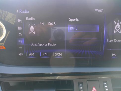 Used 2022 Lexus ES 300h F Sport w/ Accessory Package 2 image 24