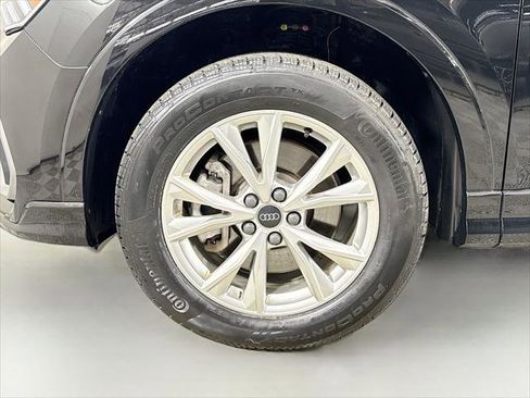 Certified 2024 Audi Q3 2.0T Premium w/ Convenience Package AWD/4WD image 29