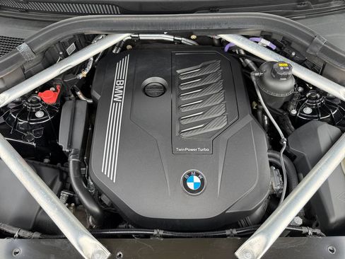 Used 2021 BMW X5 xDrive40i w/ Premium Package AWD/4WD image 36