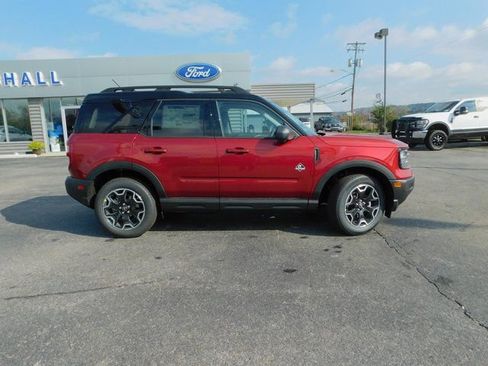 New 2025 Ford Bronco Sport Outer Banks w/ Outer Banks Tech Package+ AWD/4WD image 31