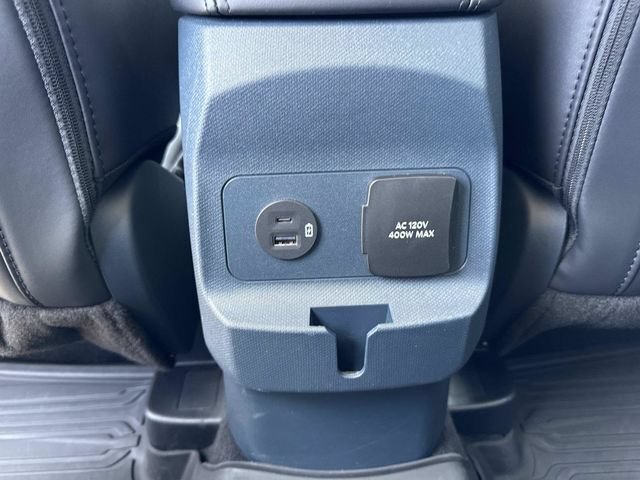 Used 2024 Ford Maverick Lariat w/ Black Appearance Package AWD/4WD image 31