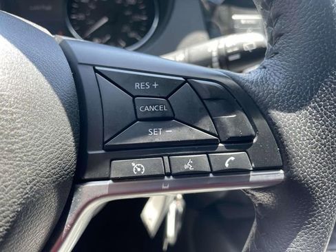 Used 2020 Nissan Rogue S w/ Special Edition Package AWD/4WD image 29