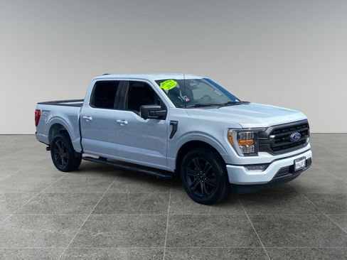 Used 2022 Ford F150 XLT w/ Equipment Group 302A High RWD image 7