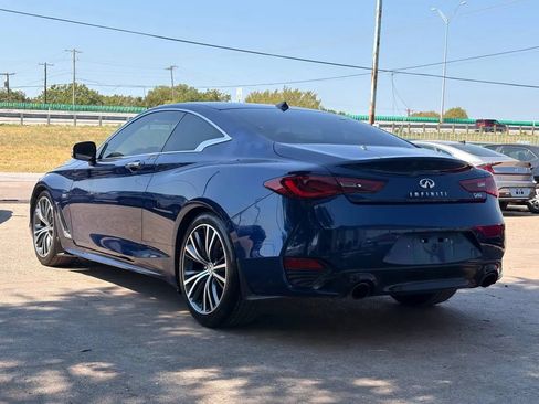 Used 2017 INFINITI Q60 3.0t w/ Premium Plus Package 3.0T RWD image 5