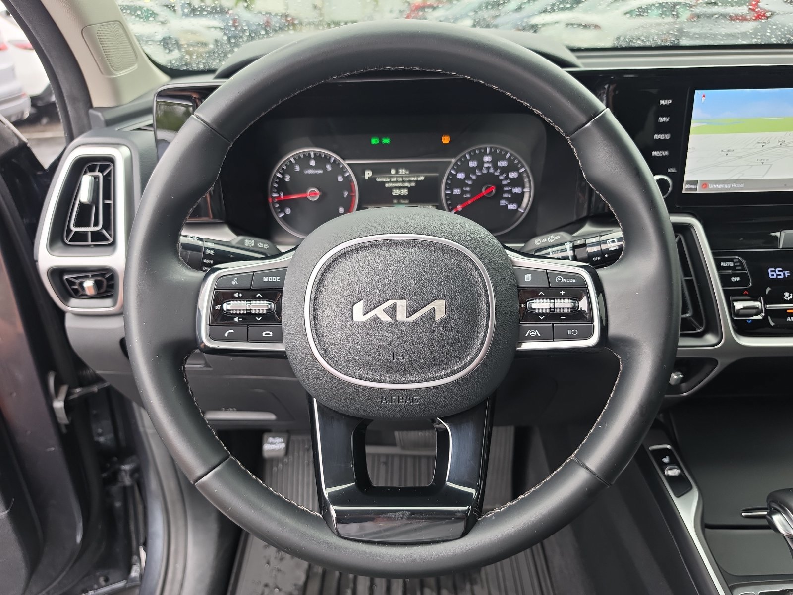 Used 2022 Kia Sorento S w/ Panoramic Sunroof Package FWD image 25