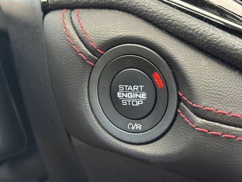 Used 2025 Dodge Durango GT AWD/4WD image 35
