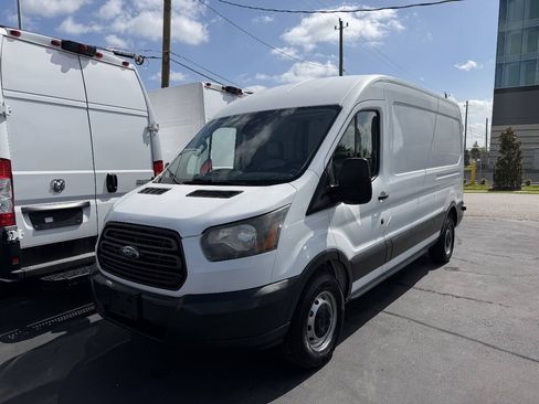 Used 2018 Ford Transit 250 148 Medium Roof RWD image 8