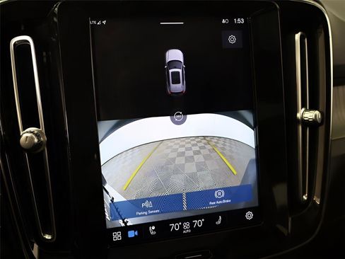 Used 2023 Volvo XC40 B5 Plus w/ Protection Package Premier image 50