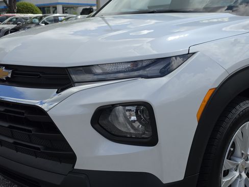 Certified 2021 Chevrolet TrailBlazer LS FWD image 13