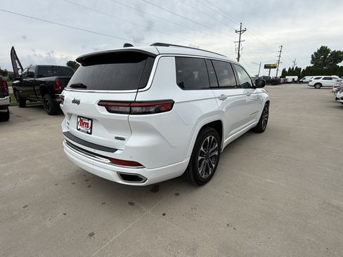 Used 2023 Jeep Grand Cherokee L Overland AWD/4WD image 34
