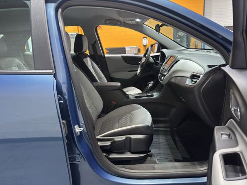 Used 2024 Chevrolet Equinox LS w/ LPO, Floor Liner Package FWD image 18