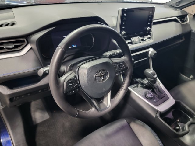 Used 2021 Toyota RAV4 XSE AWD/4WD image 12