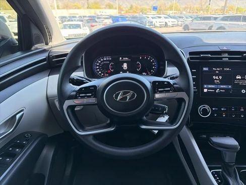 Used 2024 Hyundai Tucson SE AWD/4WD image 18