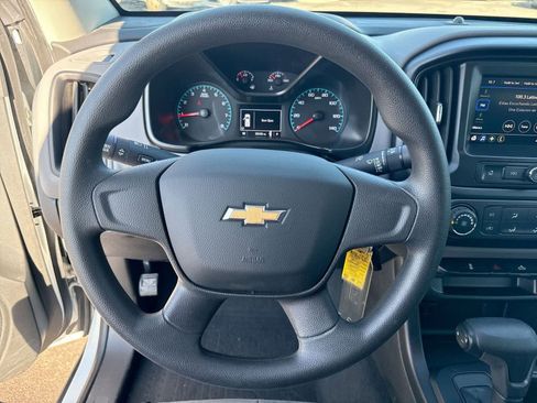 Used 2020 Chevrolet Colorado W/T image 25