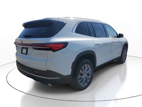 New 2026 Buick Enclave Preferred image 3
