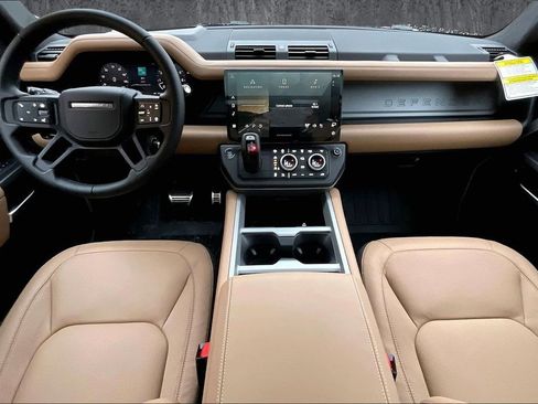 New 2026 Land Rover Defender 110 V8 image 5