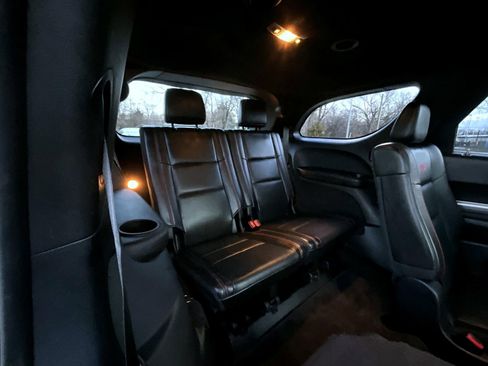 Used 2017 Dodge Durango R/T w/ Technology Group image 19