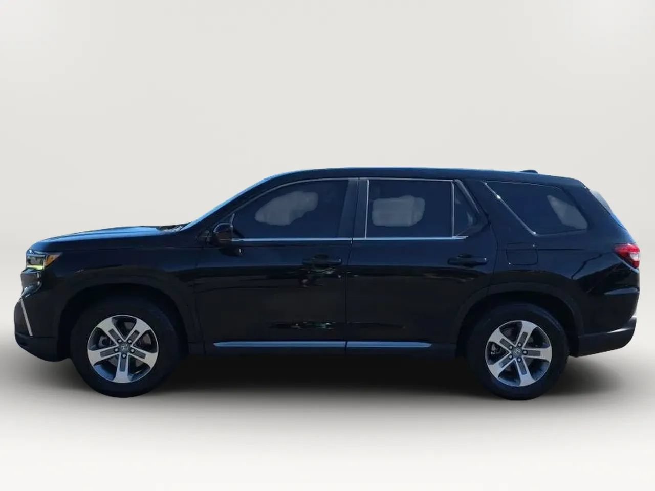 Used 2024 Honda Pilot EX-L image 5